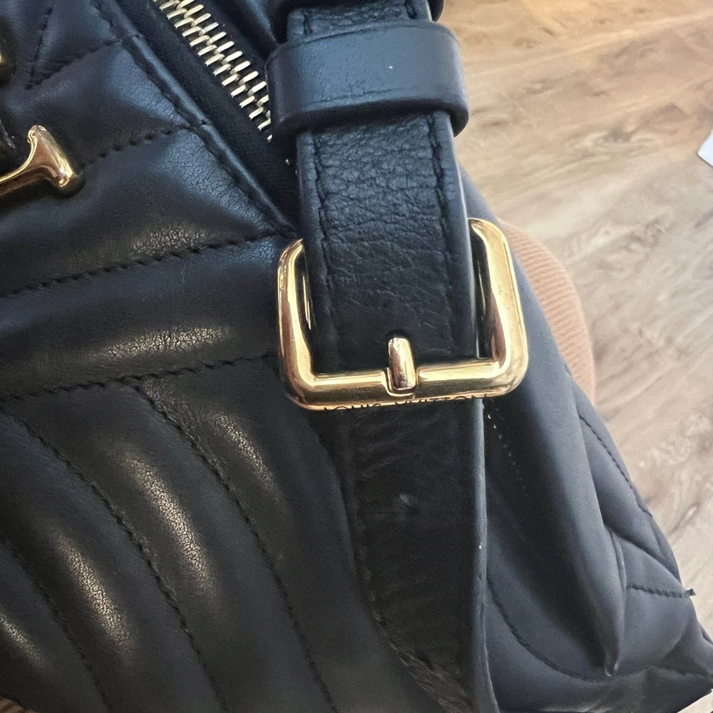 Louis Vuitton New Wave Bumbag - Picture 5 of 8